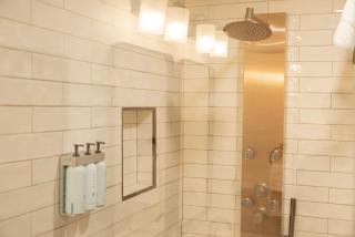 View On the Rocks Scenic Mountain Oasis with Hot Tub, Fire Pit and Game Room - 0