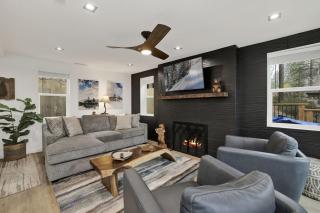 Stairway to Heaven at Big Bear- Million Dollar Lake Views - Modern Luxury Chalet w/ Hot Tub - 4