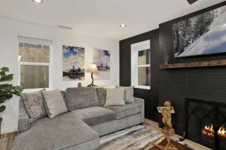 Stairway to Heaven at Big Bear- Million Dollar Lake Views - Modern Luxury Chalet w/ Hot Tub - 6