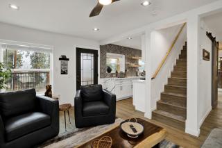 Stairway to Heaven at Big Bear- Million Dollar Lake Views - Modern Luxury Chalet w/ Hot Tub - 8