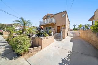 Hot Tub Ocean Views 3 Bedroom Private Home - 9