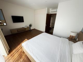 Villa 5 Phòng Ngủ Đầy Đủ Tiện Nghi - 1