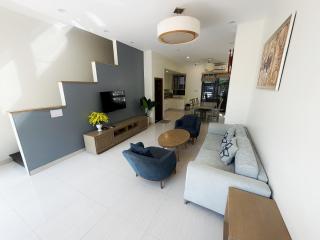 Villa 5 Phòng Ngủ Đầy Đủ Tiện Nghi - 5