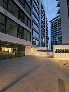 One Lake Club Floreasca Apartament - 0