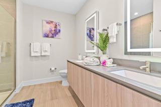 Unplug in your private oasis-NEW corner Home Pool - 7
