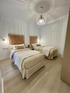 New and cozy apartment next to the beach - 1