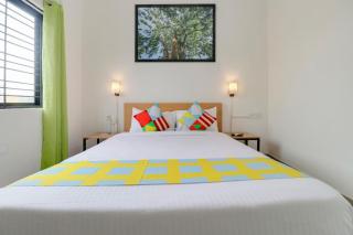 Hotel lili near airport - 9