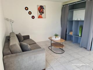 La Manelière Logement 3 Gîte accessible PMR de campagne à 10 min du Puy duFou - 6