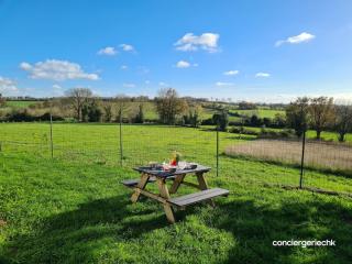 La Manelière Logement 3 Gîte accessible PMR de campagne à 10 min du Puy duFou - 9