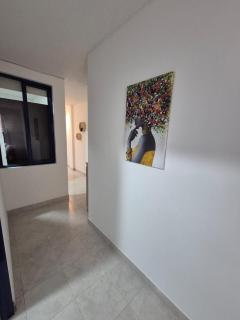 CANEY traveller house 302 - 8