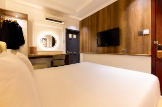 Luxury Eliana Hotel - 6