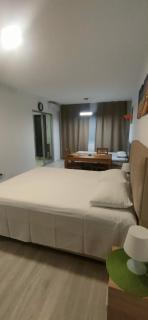 DC Ghencea 158 Self Check-in - Bucarest - 1