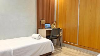 Classic & Comfy Apartment, Steps to Sea & Tarmway - 4