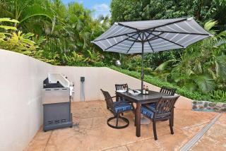 Hale Nui · HALE NUI Luxury Retreat 5BD w Private Pool Hot Tub - 3