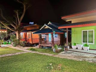 PhaluaiHomestay พะลวยโฮมสเตย์ บ้านไม้ - 9