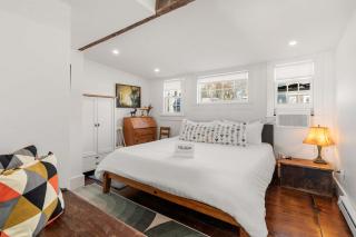 Waterfront with Private Beach Stunning Views - 6