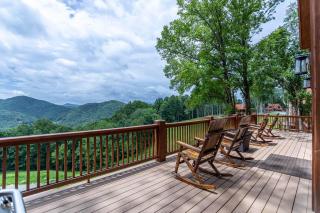 Bear Tracks at Eagles Nest - 2