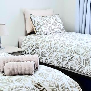 1 On York Unit 37 - 4