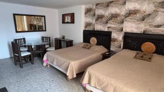 Suite en torres gemelas con vista al mar - 9