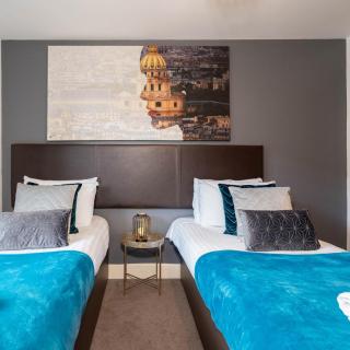 Chinatown Apartment - Single Beds - Balcony - Secure Parking 37A - 5