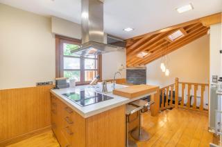 Espectacular casa con piscina próxima a Pamplona - 9