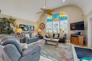 The Mermaid Manor - 6