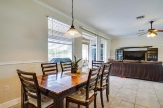 Lanai and Pool Family-Friendly Home in Cape Coral - 4