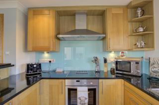 No8 The Links Apartment, Brora - 3