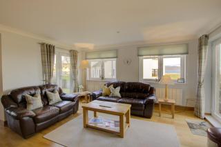 No8 The Links Apartment, Brora - 0