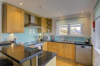 No8 The Links Apartment, Brora - 8