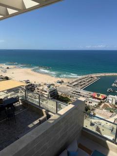Royal ashkelon sub penthouse with privet pool - 7