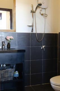 Feb House Da Lat - Căn phòng ấm áp với ban công - 5