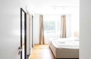 Fantastic modern 3-BR in prime location - 239 - 3