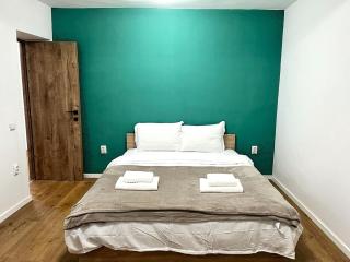 GreenHill Escape Loft – Central Near Train Station - 0