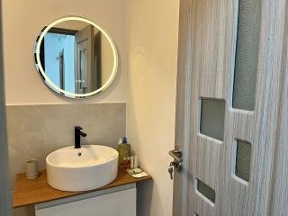 GreenHill Escape Loft – Central Near Train Station - 4