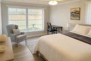 Spacious Family Retreat Port Charlotte - 8