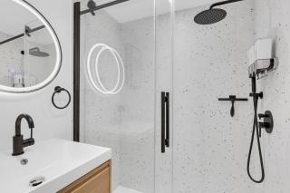 The Speakeasy Suite 503 With Parking - 1