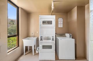 Maui Kai 605 · MK 605 Remodeled OceanFront Condo - 4