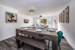 6 Riverside Mews - 4