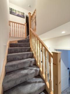 Nice 4 Bedroom House 3 bath In Chigwell, Hainault - 8