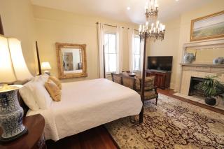 Foley House Inn - 9