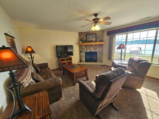 Duck Lake two Bedroom Condo at Wild Eagle Lodge, 111 - 2