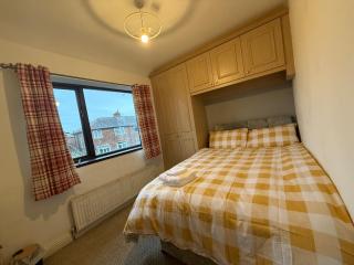 room 2 chesterton Grove - 5