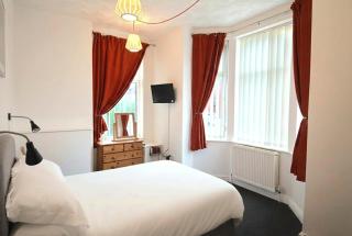 3 Person Apartment with Priv Entrance and Carpark - 0