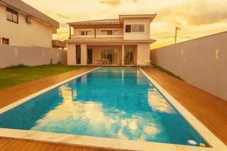 Casa moderna Piscina, Churrasqueira em Condomínio - 0