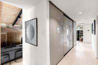 Hillside Luxury MidCentury Modern Spa Retreat View - 3