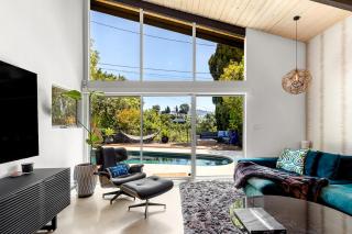Hillside Luxury MidCentury Modern Spa Retreat View - 1