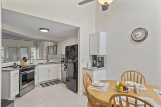 The Weirs Cottage - Lake Access & Cozy Retreat - 6