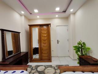 home Ultra modern - 5