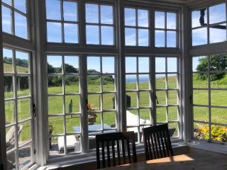 St Annes House - Double Room 1 - 5